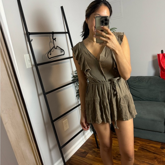 NWOT Boho Romper - Picture 1 of 6